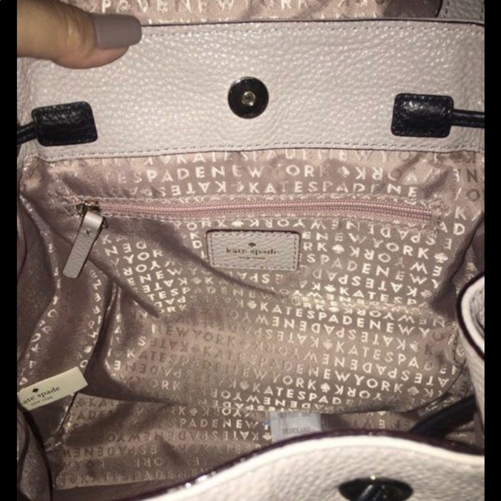 Kate spade back pack - Picture 4 of 4